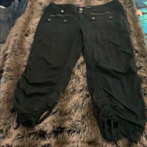 Black Capri Cargo Pants